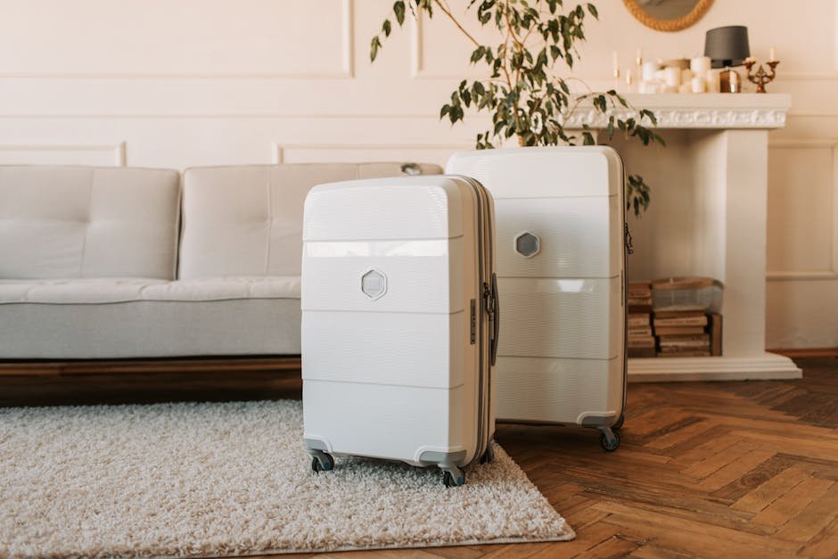 Packing Light: The Ultimate Luxury Carry-On Guide